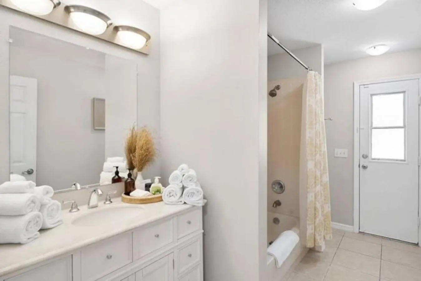 Holiday home Beautiful Home Near Disney With Heated Pool And Game Room Davenport